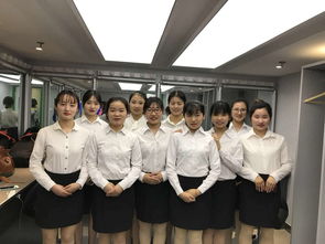 秘書系禮儀隊(duì)助力市級機(jī)關(guān)五一勞動(dòng)節(jié)表彰大會(huì)志愿服務(wù)
