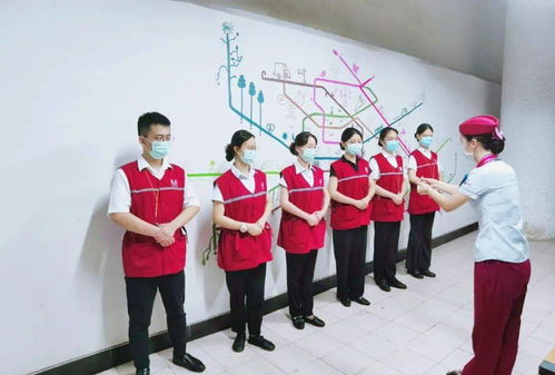 文明地鐵丨共創(chuàng)共建共分享，更優(yōu)更美更文明禮儀服務(wù)